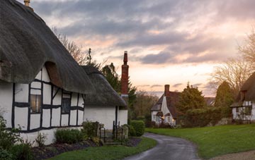 is Manton Warren thatch roofing popular